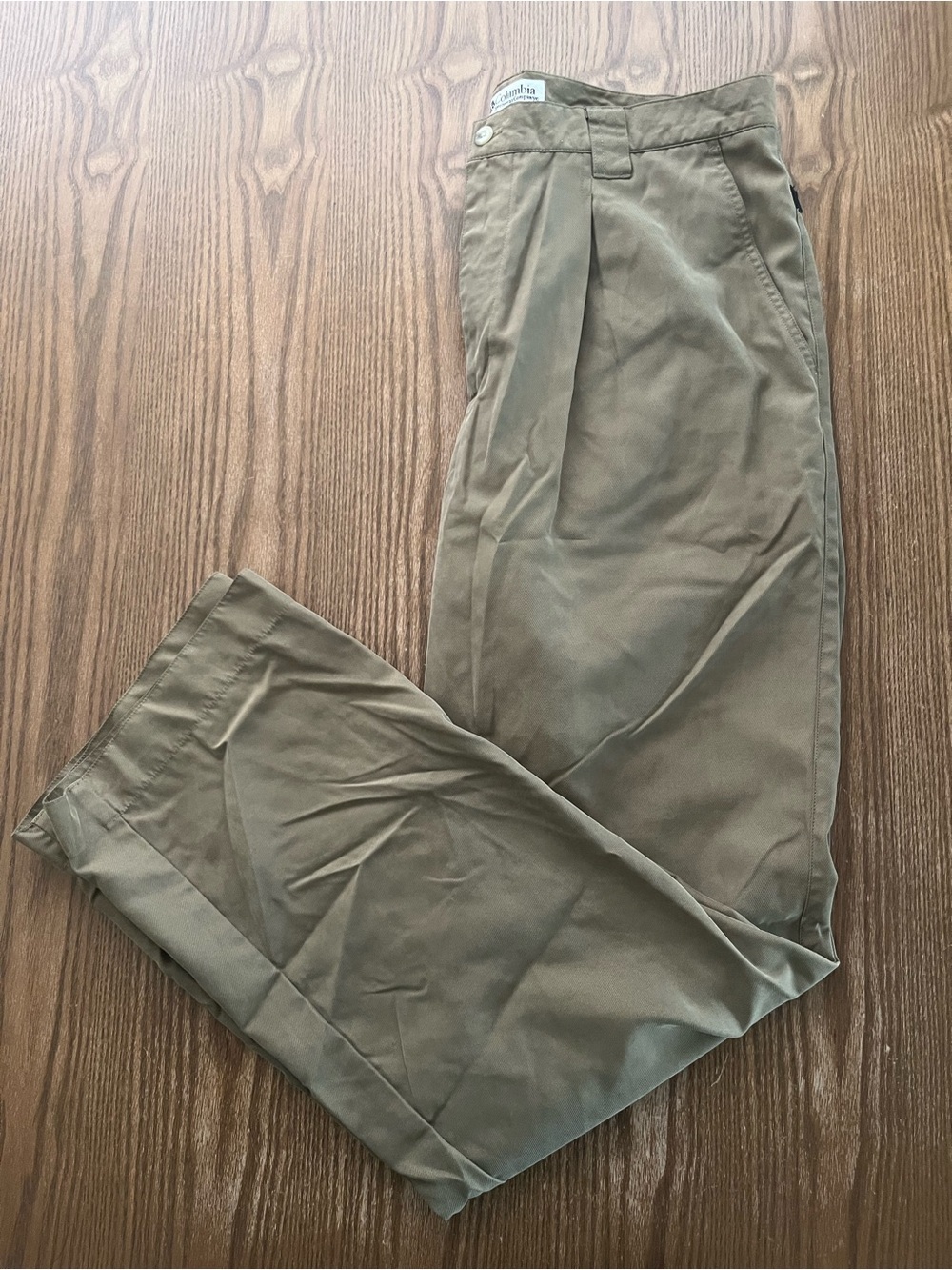 Columbia Grt Men's Chino pants size 33